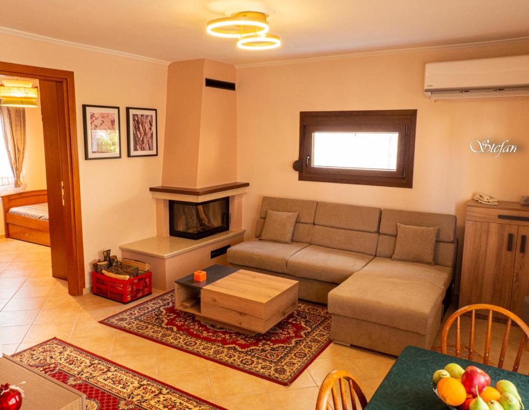 Stefan'S House Apartment Néa Péramos Екстериор снимка